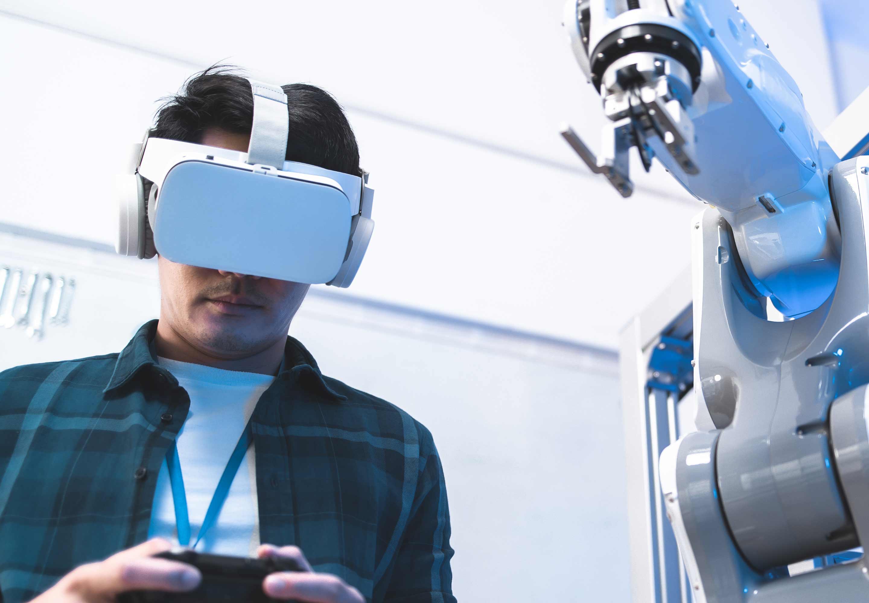 The 2023 Edge Advantage Report breaks down use cases for edge computing across industries