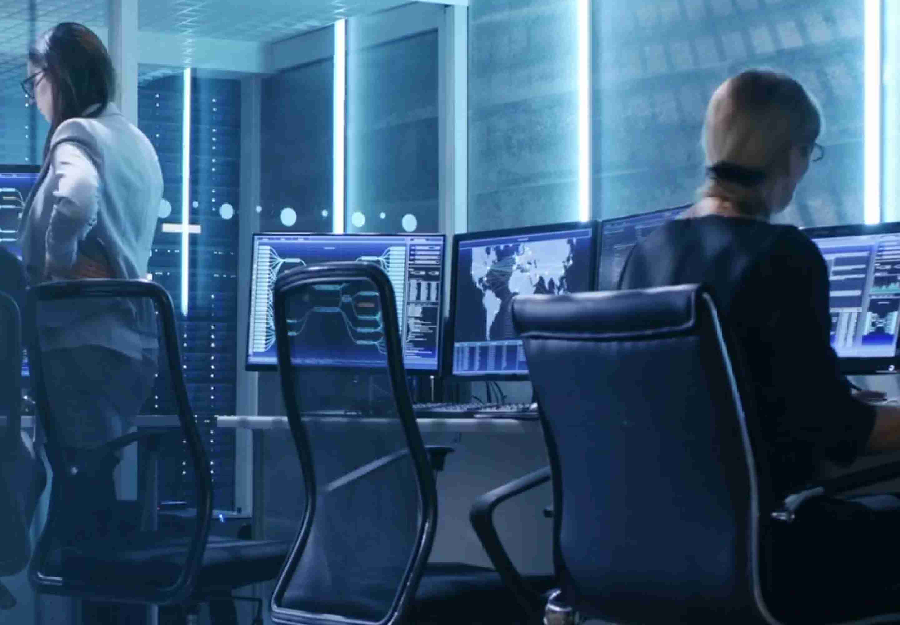 Data center safety and health 2880x2000