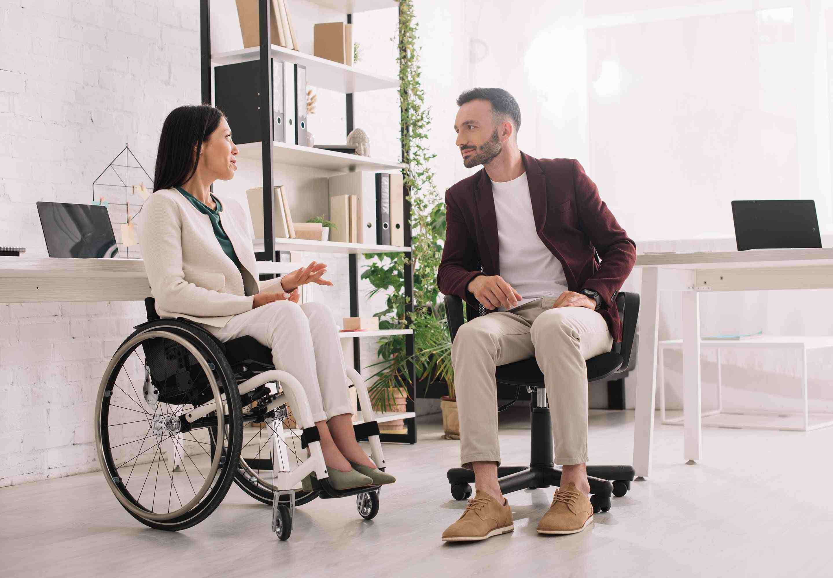 How-to-use-technology-to-improve-accessibility-and-inclusion-in-the-workplace-2880x2000