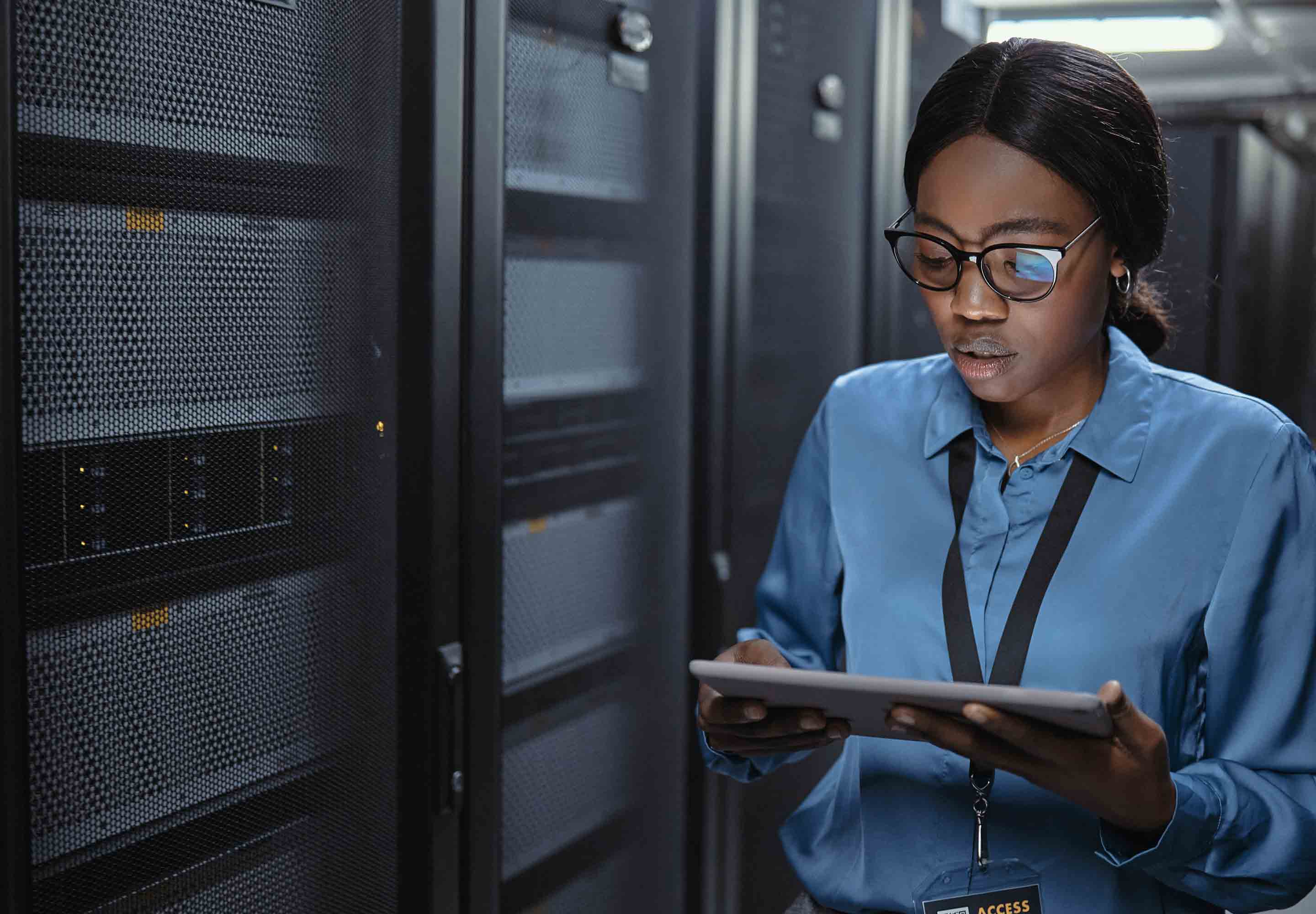 What short-term strategy works best when approaching network transformation?