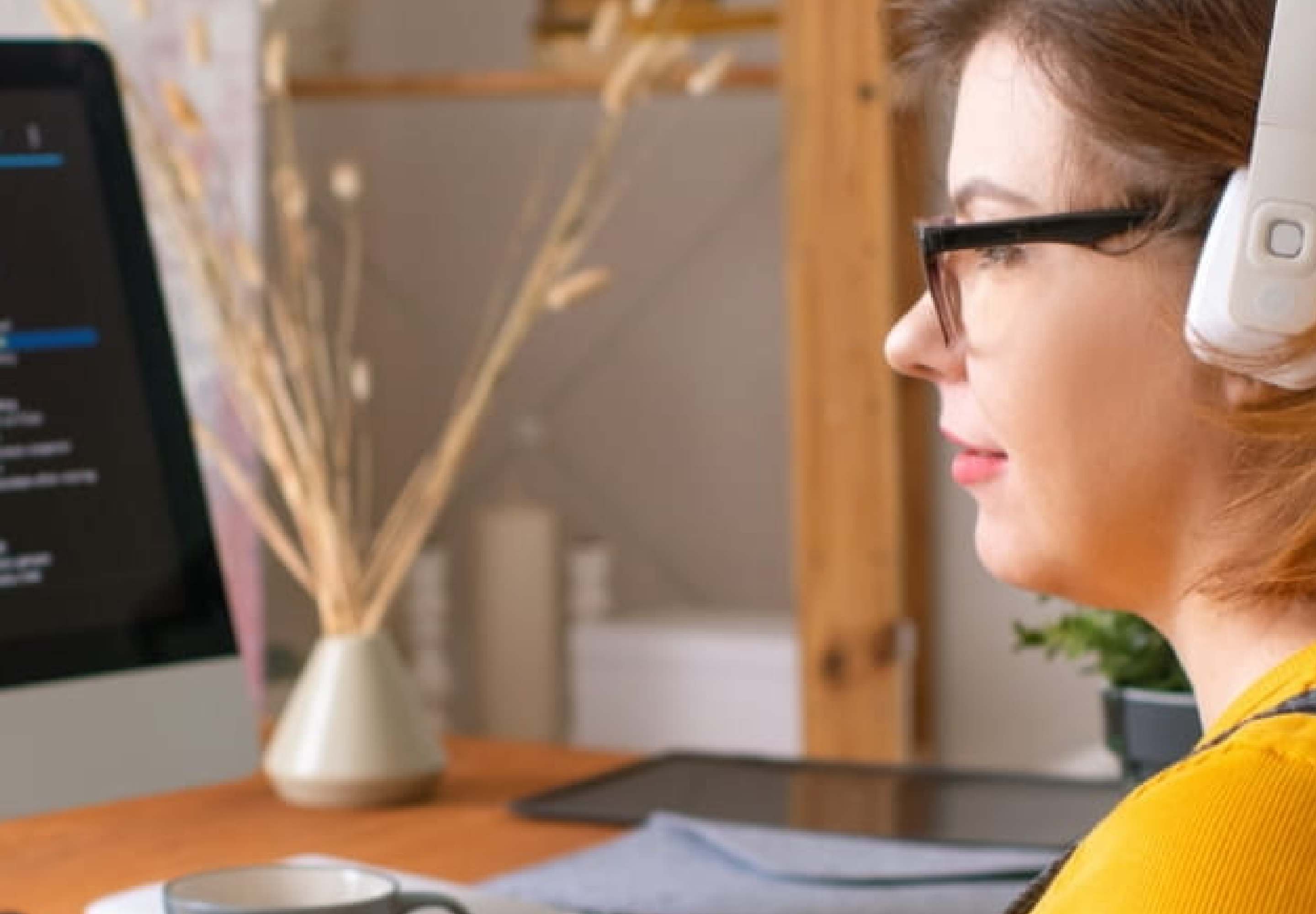 Workplace analytics making hybrid workforce data meaningful 2880x2000
