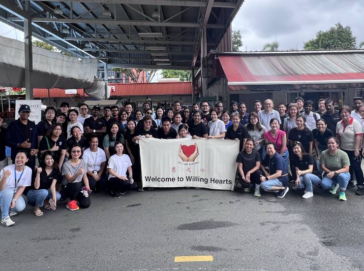 NTT DATA volunteers