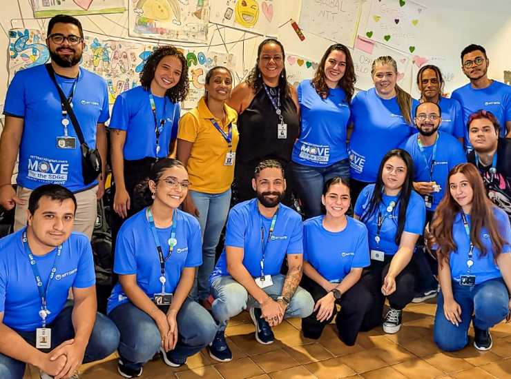 NTT DATA volunteers