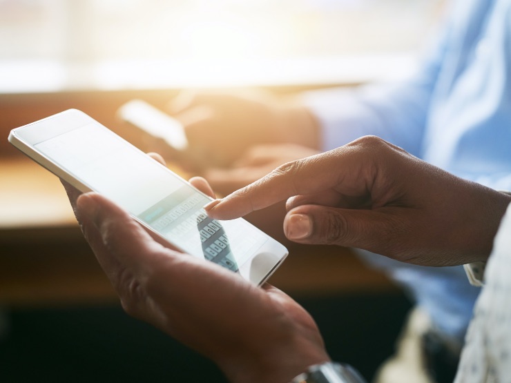 Professional pointing on a mobile phone